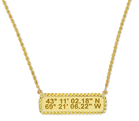 Inscribed Horizontal Plate with Rope Frame Necklace 18